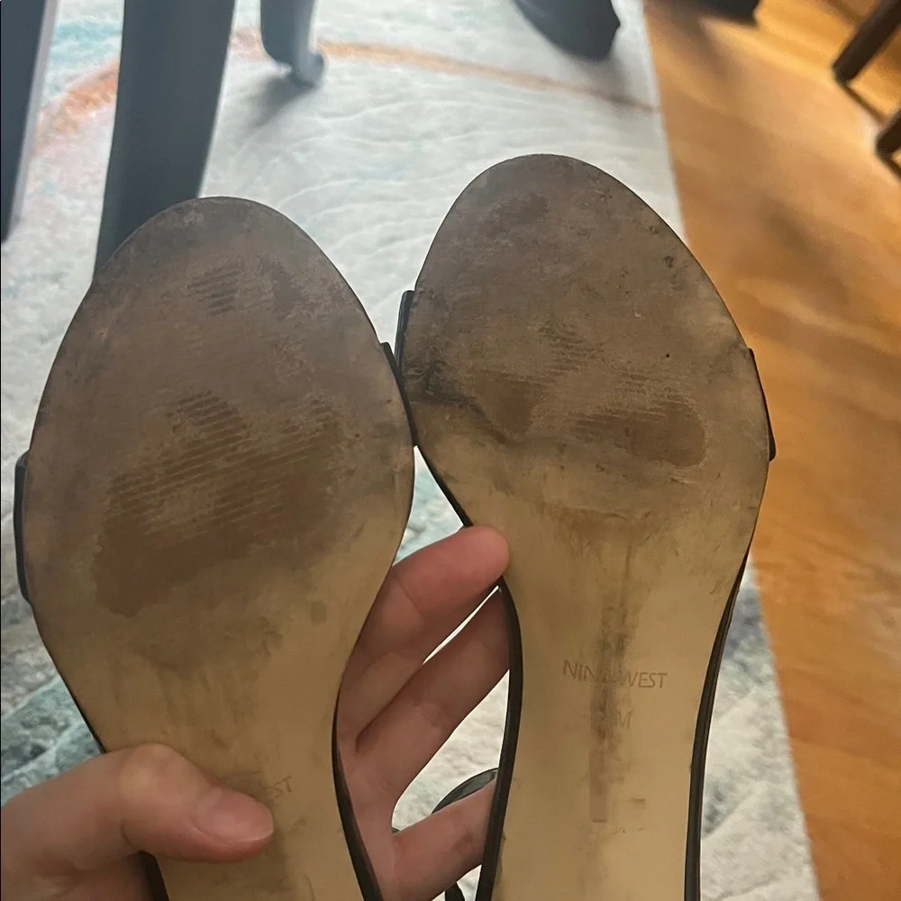 🌻 HOST PICK 🌻 ♠️ Nine West Black Pruce Ankle Strap Black Heel Sandals ♠️ - Picture 9 of 10